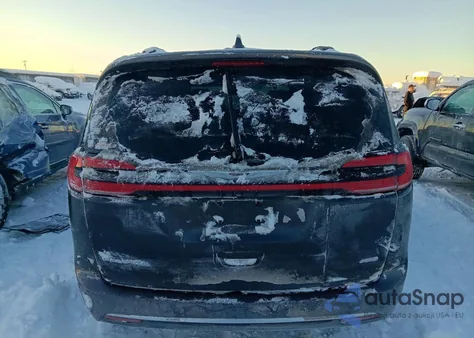 2022 Chrysler Pacifica Touring L z USA, uszkodzony, nr VIN 2C4RC3BG2NR175065